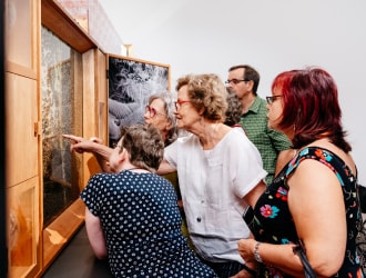 An after-hours opening of Anne Noble’s Conversatio: A Cabinet of Wonder 2018, with a presentation of the artist’s ‘Reading the Bees’ led by Brisbane author David Burton