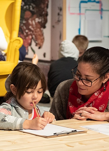 In this Children’s Art Centre interactive exhibition, Ben Quilty encouraged young visitors to explore portraiture in an artist studio setting. In an accompanying video, Ben’s own kids take visitors inside his studio to give their insights on their father’s practice